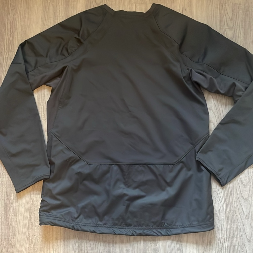 Nike Mens Dri-Fit V-neck Long-sleeve shirt - Picture 3 of 5